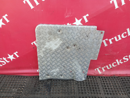 Трап над глушителем