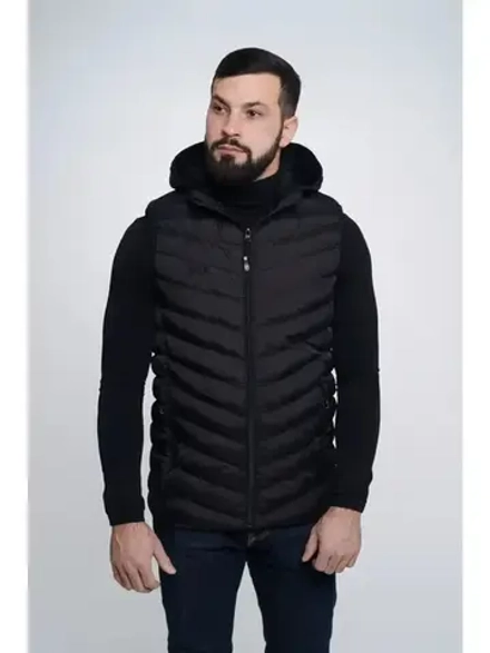 Жилетка безрукавка мужская спортивная