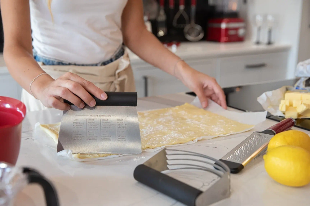 KitchenAid Нож для вырезания корочки из теста UNIVERSAL