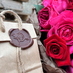 букет Рубиновый микс + эфирное масло Розы дамасской (Rosa × damascena) 1 мл (25 капель)