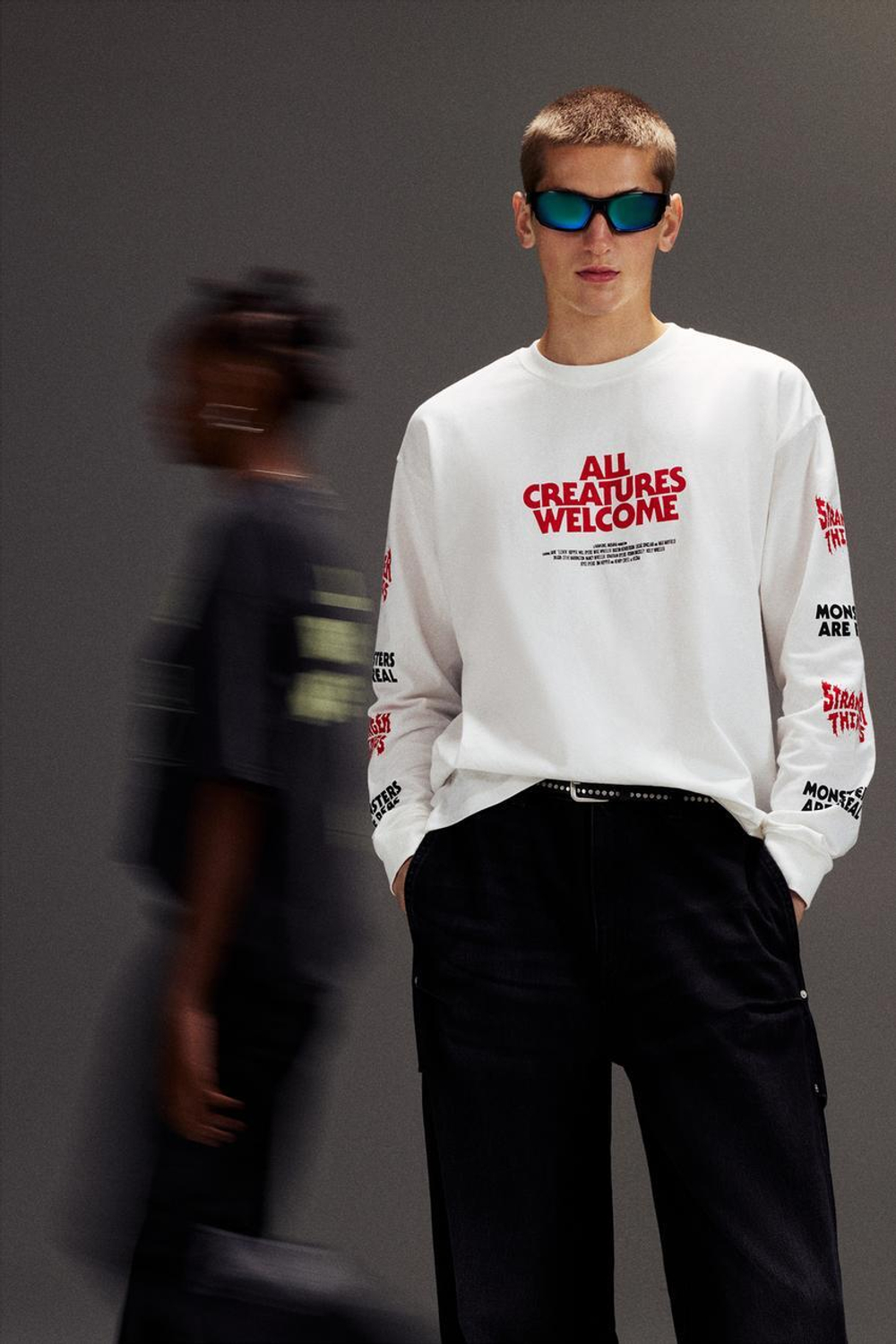 PULL&BEAR Футболка с длинными рукавами "Stranger Things", желтовато-белый