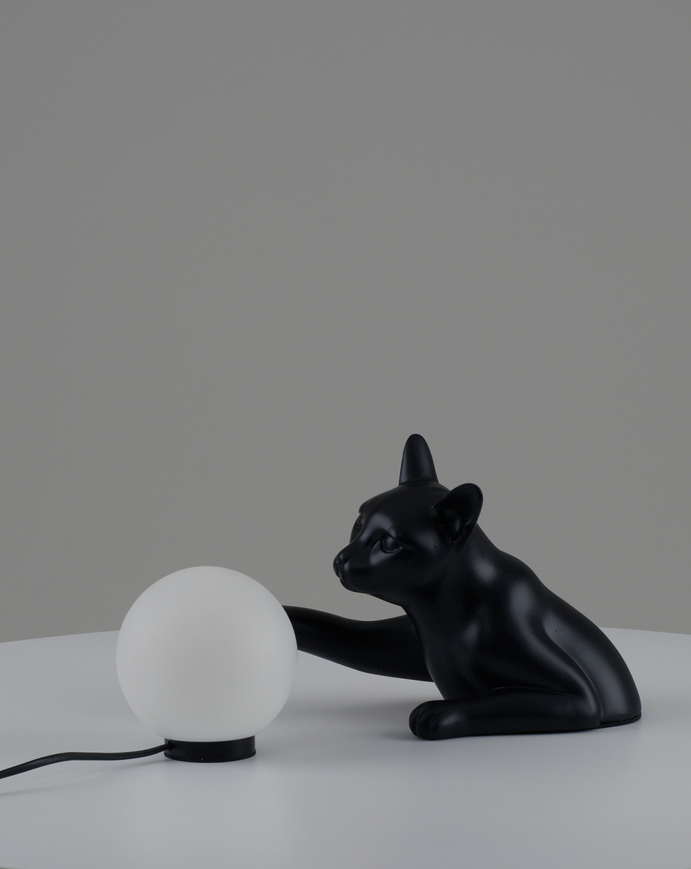 Лампа настольная Moderli V11677-TL Monya