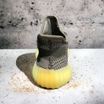 Adidas Yeezy Boost 350 V2 • Carbon