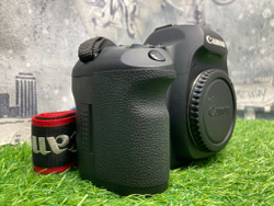 Canon EOS 5D Mark II 4.300 кадров