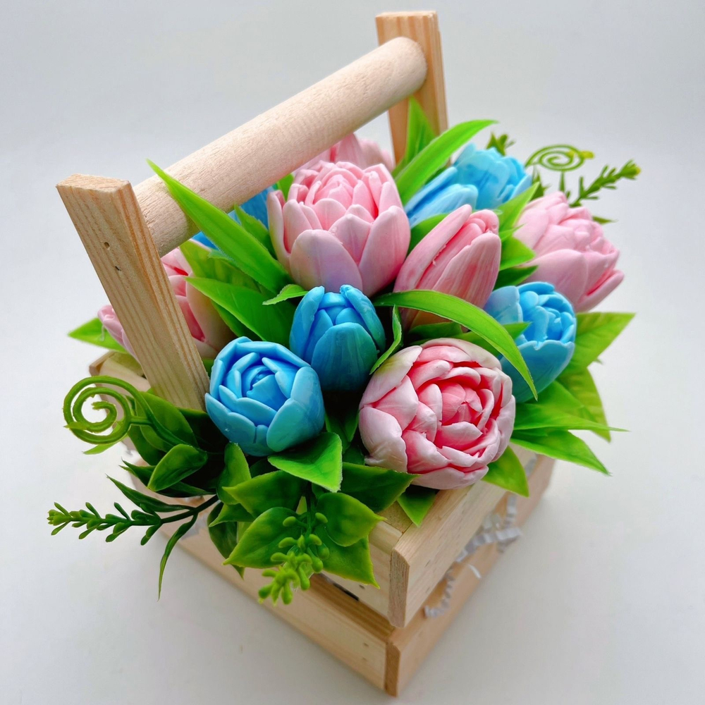 Ящик тюльпанов (натуральное дерево)