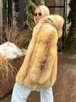 Шуба из лисы GOLDEN SUNRISE 80см с капюшоном