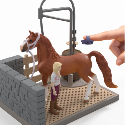 Schleich S 42792 — Мойка для лошадей Софии с мерином American Saddlebred Horse Club — фото 4