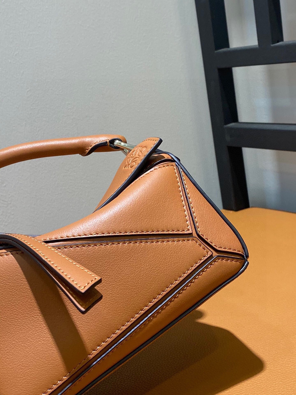 Loewe Puzzle 18 cm