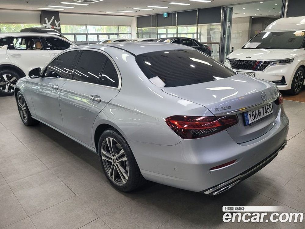 Mercedes-Benz E-Class W213 E350 4MATIC Avangarde (08.2022)