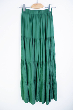 Юбка длинная летнего оттенка, визуально 46 размер