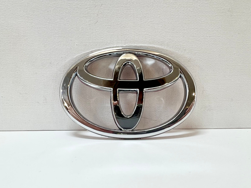 HH-048 / Логотип (шильдик, надпись, эмблема) "Toyota" 8.8 см для крышки багажника / решетки радиатора / капота (1 шт.)