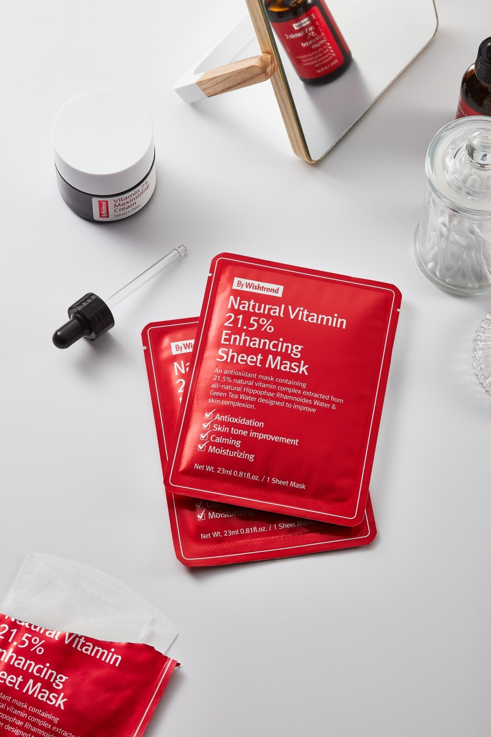 By Wishtrend Маска тканевая витаминная - Natural vitamin 21,5% enchancing sheet mask, 23мл