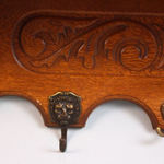 Старинная настенная вешалка