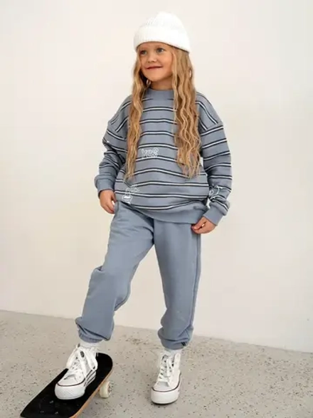 Спортивный костюм для девочки на весну голубой оверсайз