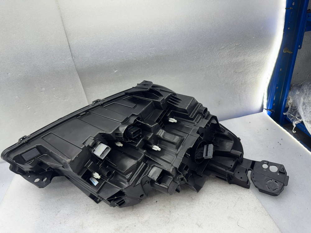 Оригинальная LED фара для Peugeot 4008/5008