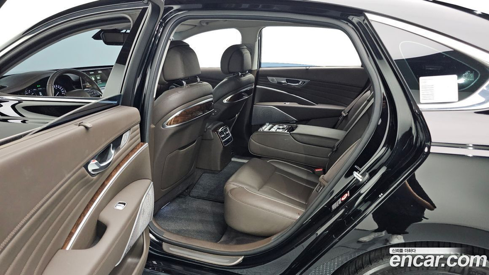 Kia The K9 (Quoris/K900) 3.8 GDI AWD (09.2019)