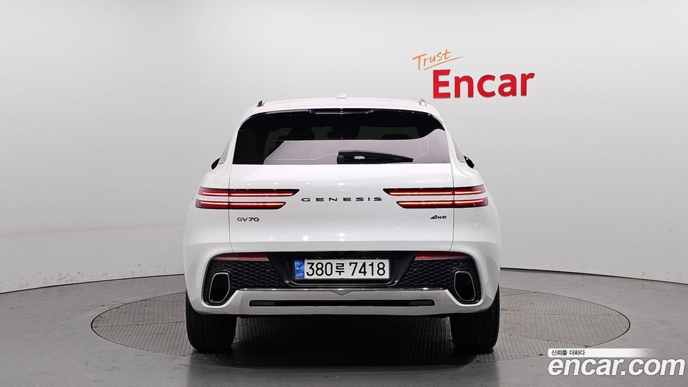 Genesis GV70 2.5T Бензин AWD (10.2022)