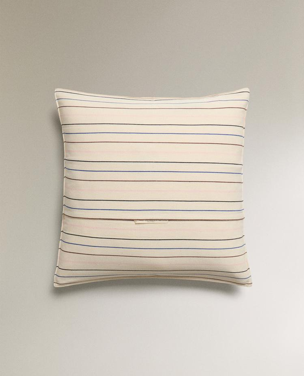 ZARA HOME НАВОЛОЧКА В КОНТРАСТНУЮ ПОЛОСКУ, ЖЕЛТОВАТО-БЕЛЫЙ