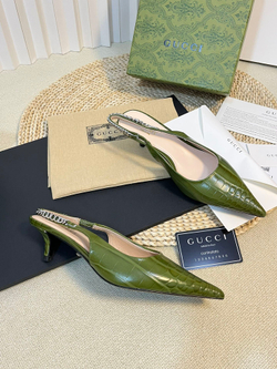 Gucci Slingback Pump