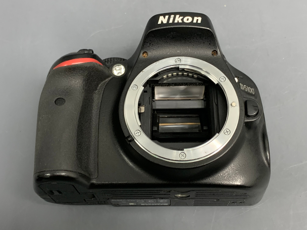 Nikon D5100 Kit 18-55mm Не работает вспышка