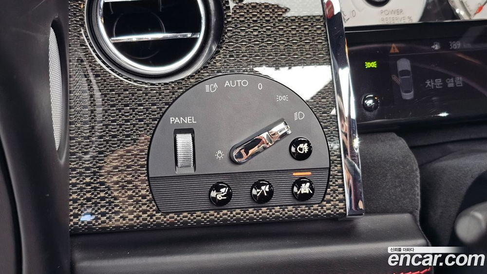 Rolls-Royce Dawn 6.6 V12 Черный Badge (06.2020)