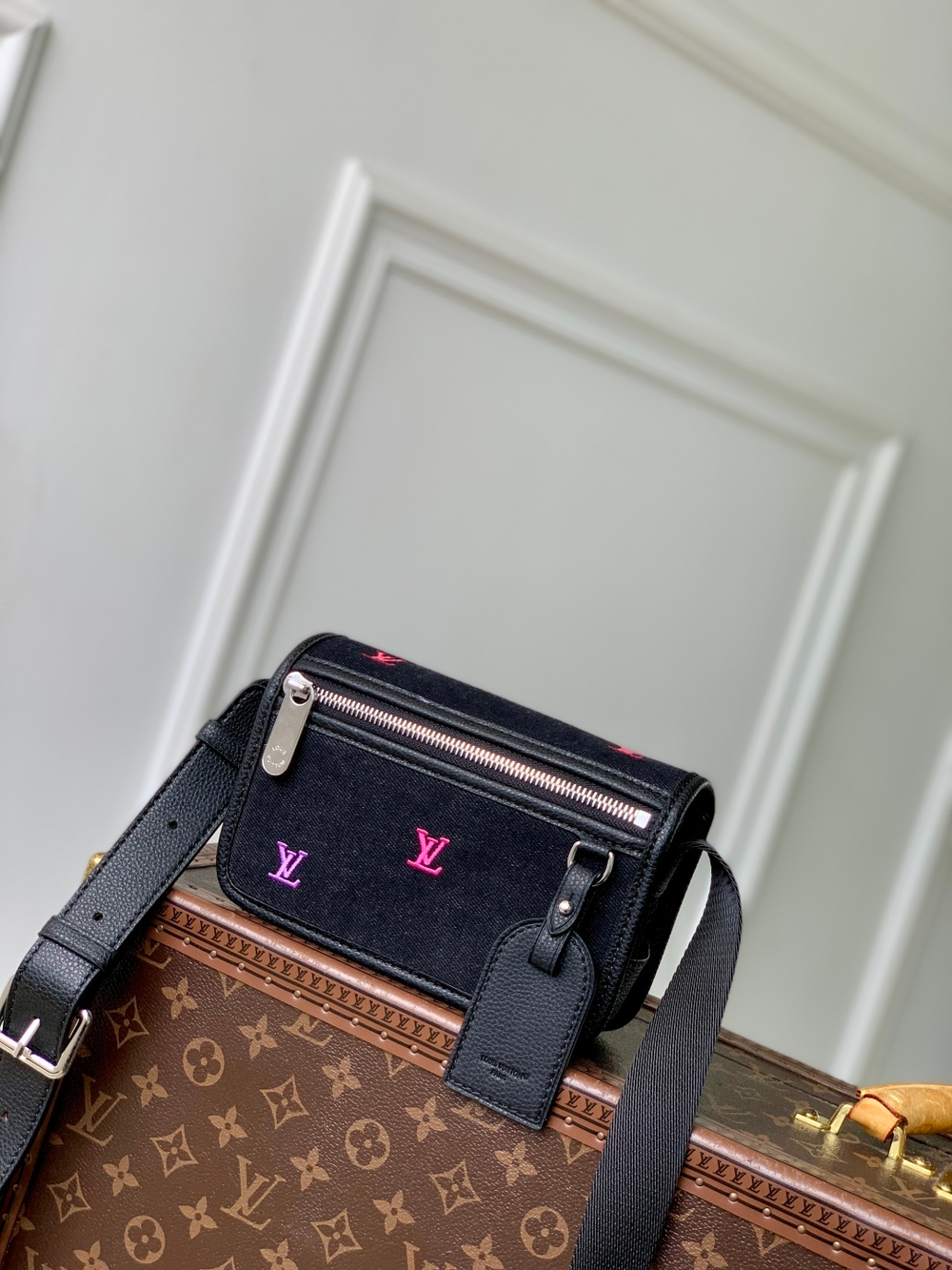 Louis Vuitton Bosphore Wearable Wallet