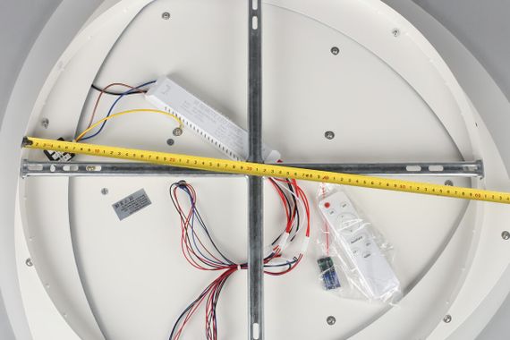 Потолочная светодиодная люстра Omnilux Clanezzo OML-07107-260