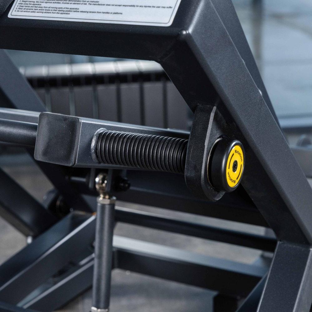 A703L Жим от плеч