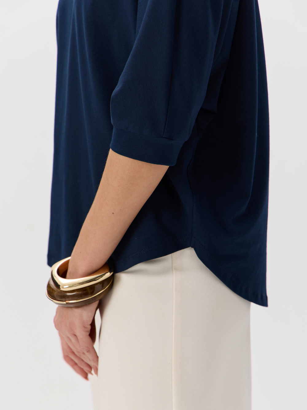 Свободная футболка летучая мышь с рукавом 3/4