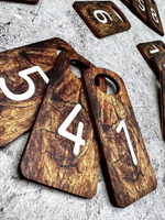 Номерки для гардероба дерево 4х8 см