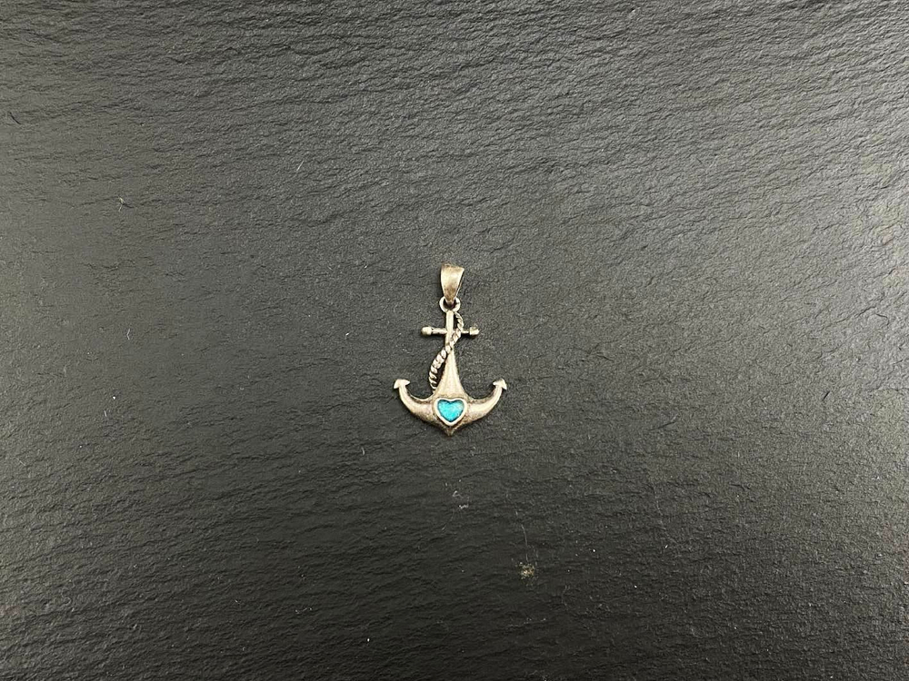 Подвеска "Якорь с камнем"