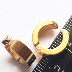 Клипсы кольца для имитации пирсинга ушей без прокола ( обманки) Медицинская сталь, золотое анодирование Цена за пару!