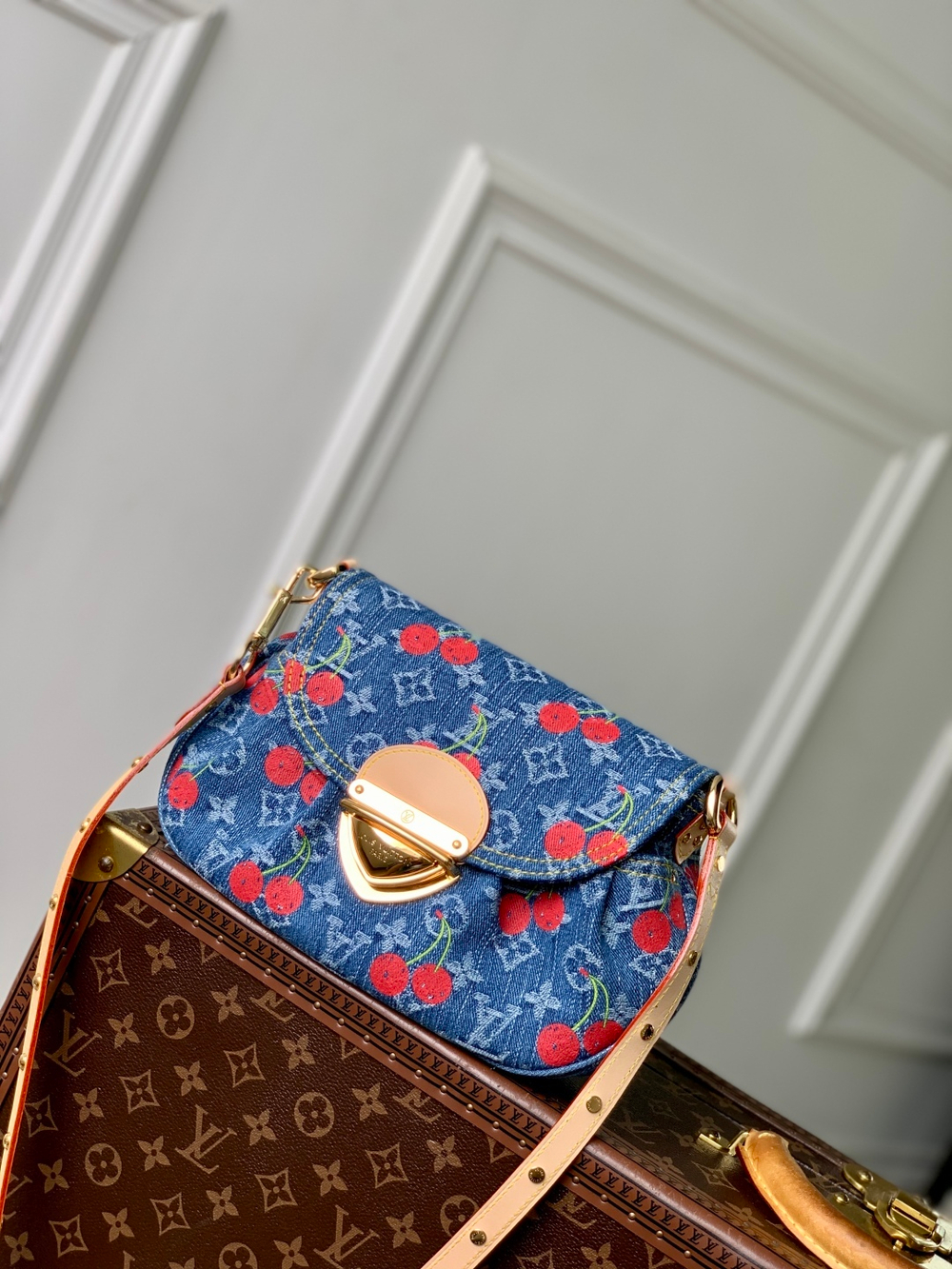 Louis Vuitton Sunset Bag