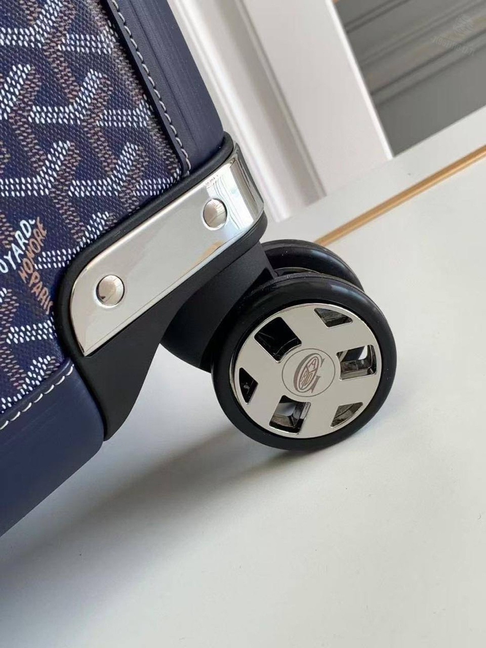 Чемодан Goyard
