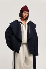 Пальто с округлым воротником