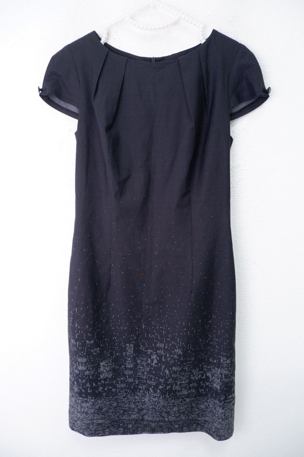 Платье Vangeliza красивое 42 размер