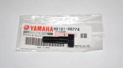 Болт Yamaha 901010877400