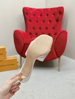 Louis Vuitton Heel