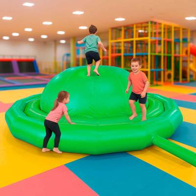 Надувное оборудование «Надувной живот» 3*3*1,2 м, зелёный