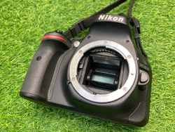 Nikon D5200 Kit 18-55mm 3.5-5.6G II ED 3900 кадров