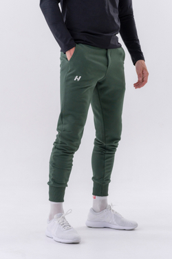 Мужские брюки Nebbia Slim sweatpants with side pockets “Reset” 321 D.green