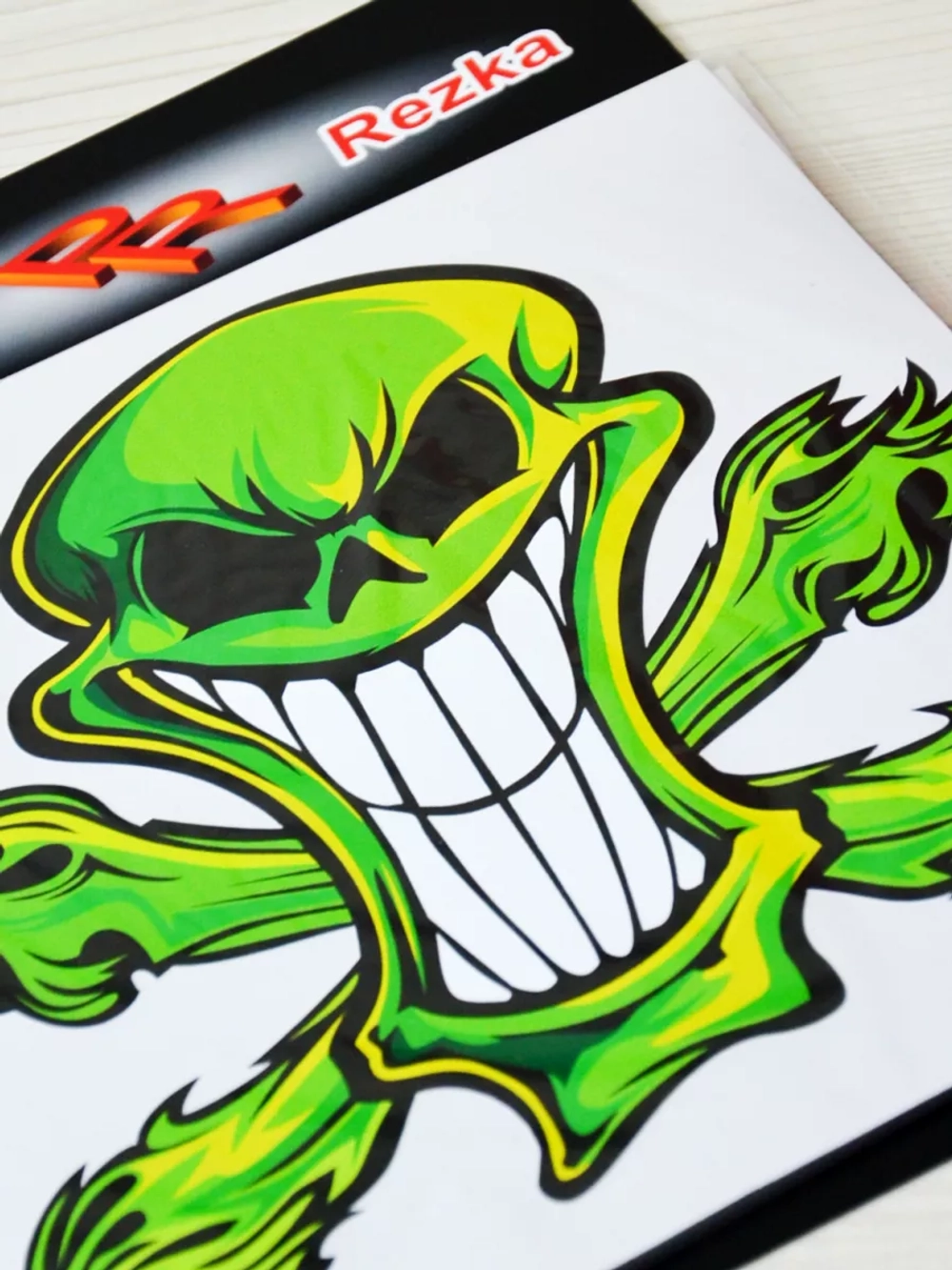 Наклейка - Зеленый череп