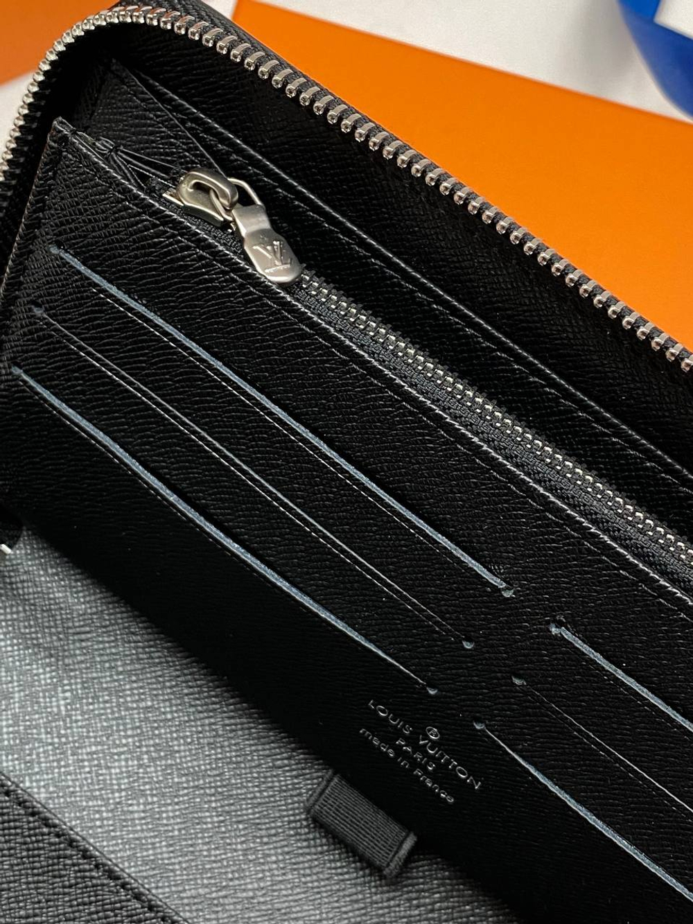 Кошелёк Louis Vuitton