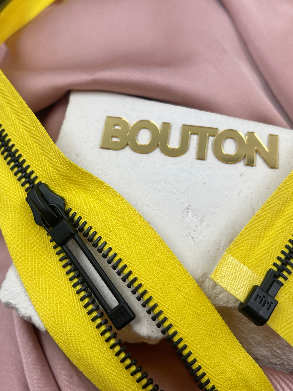 Молнии riri звено BI, слайдер STAB, неразъёмная карманная, 6 мм, цвет 2304, желтый