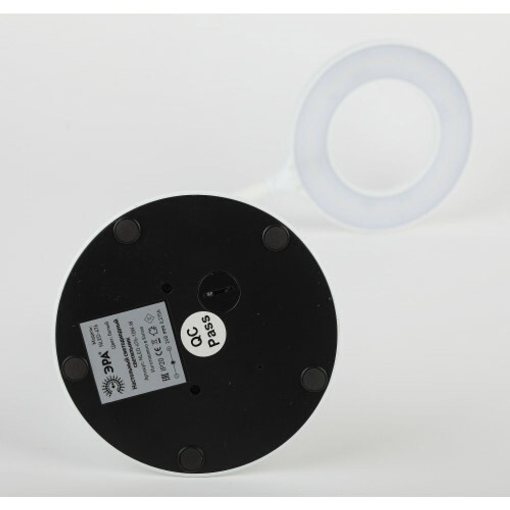 Настольный светильник ЭРА NLED-476-10W-W светодиодный белый