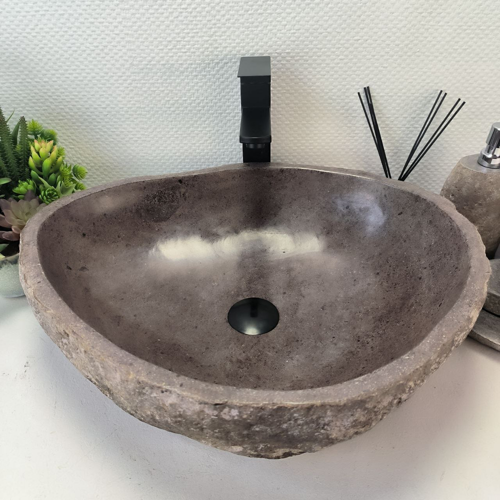 Раковина из речного камня RS-63421 (54*45*15) 0123