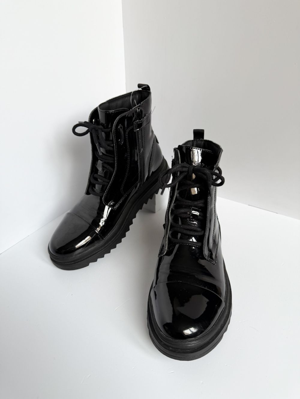 Лаковые ботинки Geox, 37