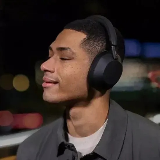 Беспроводные наушники Sony WH-1000XM5, черный