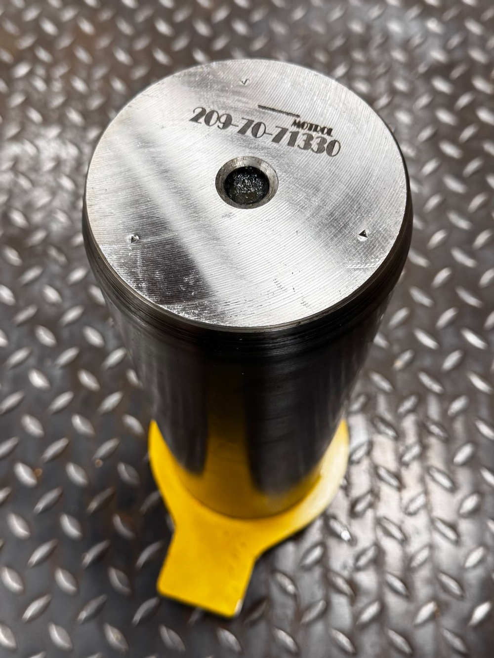 Палец 209-70-71330