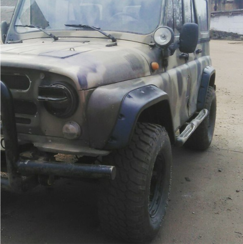 Расширители колёсных арок для УАЗ Хантер под резанные арки колёс